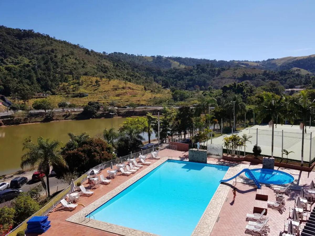 Agradavel Flat - Cavalinho Branco - Aguas De Lindoia Appartement Buitenkant foto