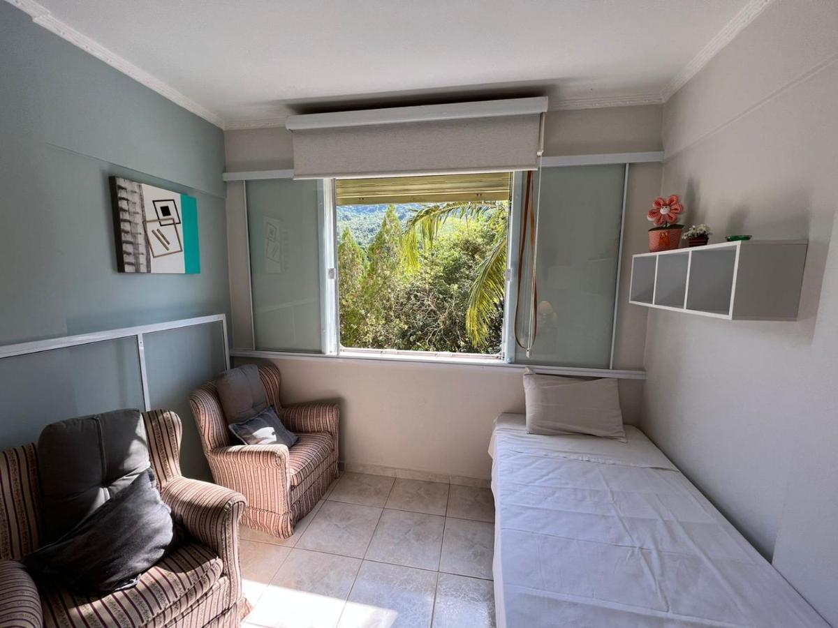 Agradavel Flat - Cavalinho Branco - Aguas De Lindoia Appartement Buitenkant foto